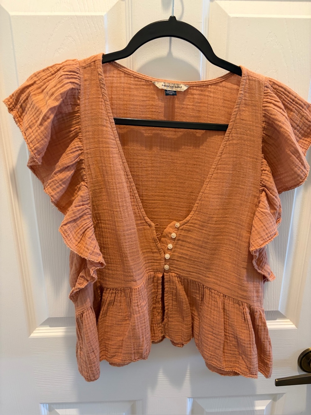 American Eagle Outfitters rust orange ruffle button-front peplum top